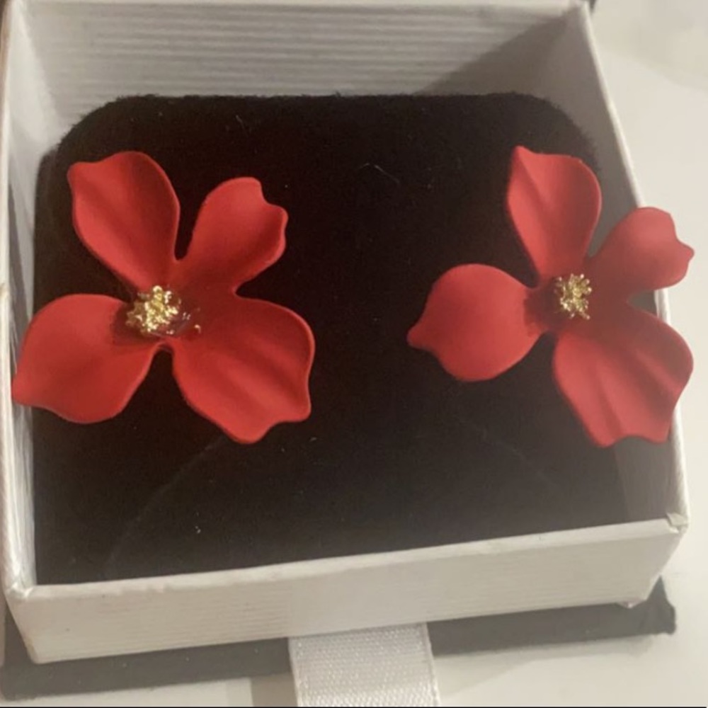 Flower Studs Bundle - image 1